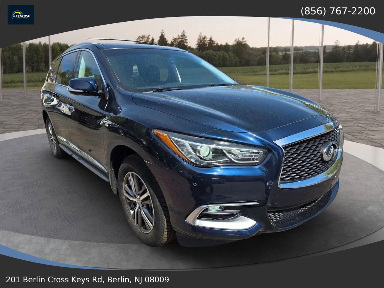 Used 2016 INFINITI QX60 Luxe w/ Premium Plus Package AWD/4WD image 3