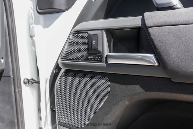 Used 2023 Land Rover Defender 90 X-Dynamic SE image 71