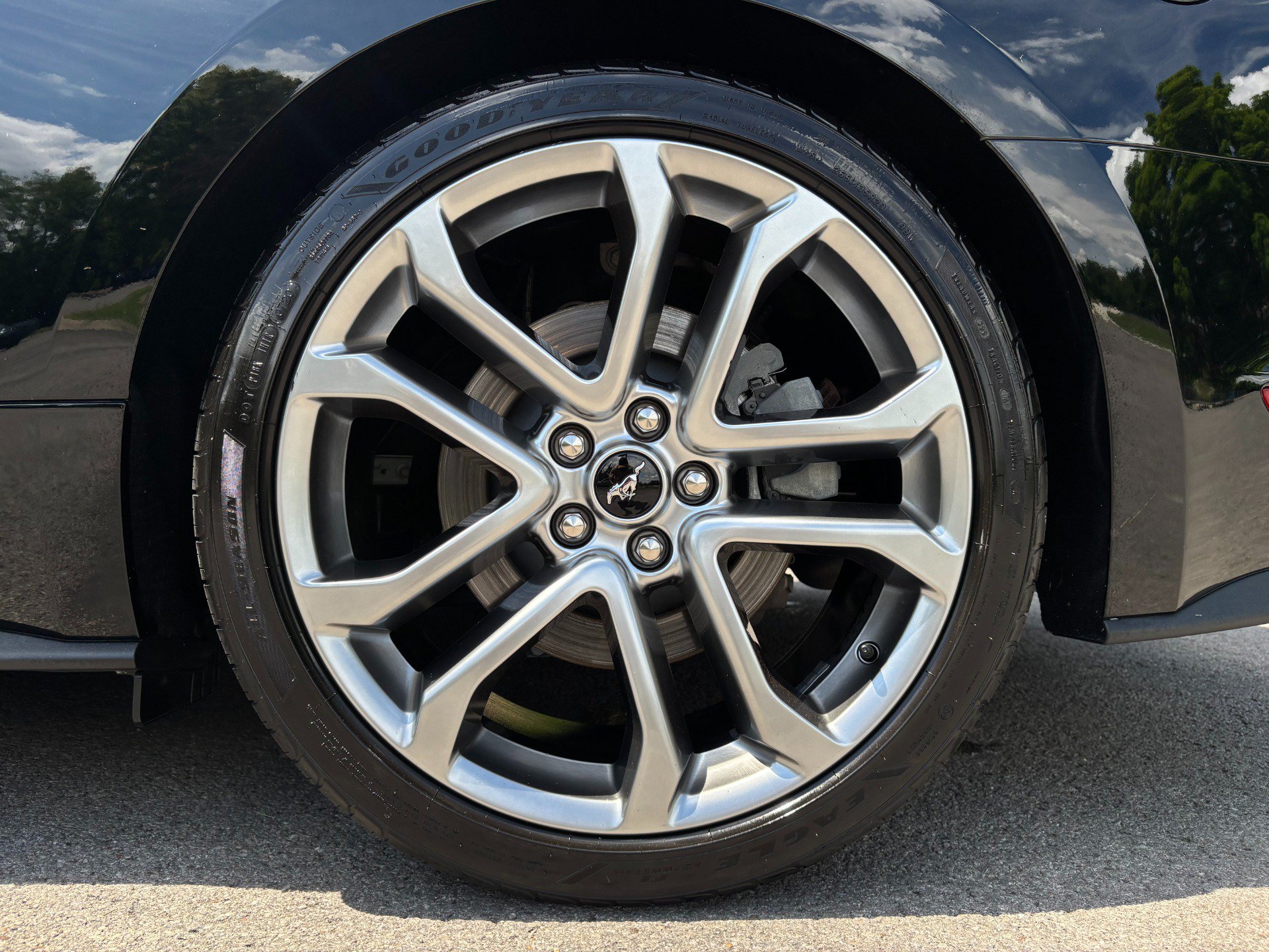 Used 2020 Ford Mustang GT Premium w/ Equipment Group 401A RWD image 59
