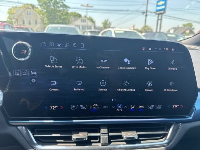 New 2026 Chevrolet Equinox EV LT w/ Convenience Package II FWD image 10