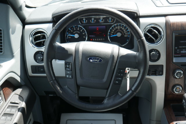 Used 2014 Ford F150 Lariat w/ Equipment Group 502A Luxury AWD/4WD image 17