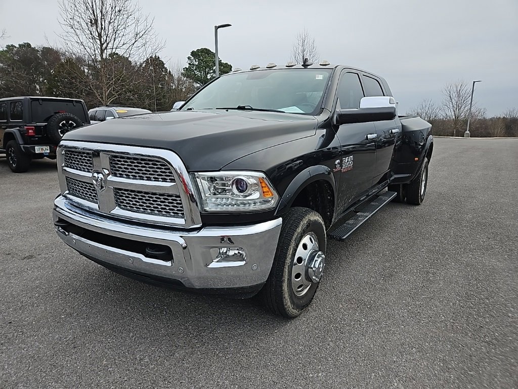 Used 2016 RAM 3500 Laramie image 3