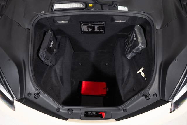 Used 2018 Ferrari 488 Spider RWD image 16