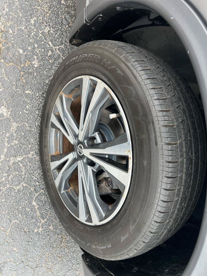 Used 2019 Nissan Rogue SL AWD/4WD image 26