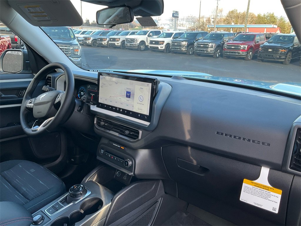 New 2025 Ford Bronco Sport Heritage w/ Convenience Package image 11