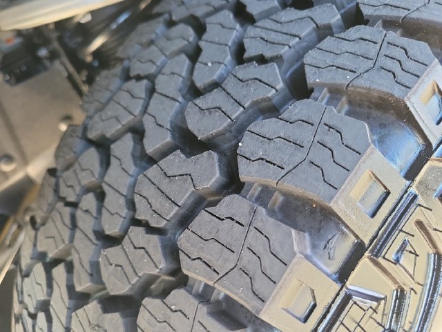 New 2026 Ford Bronco Badlands AWD/4WD image 24