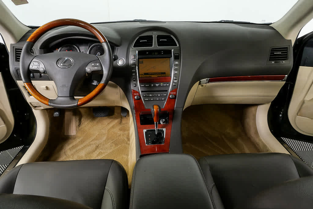 Used 2010 Lexus ES 350 image 17
