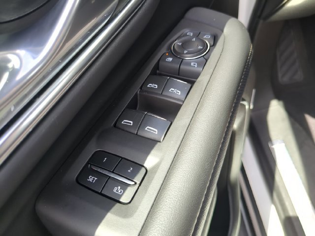 Used 2024 Chevrolet Tahoe Premier RWD image 22