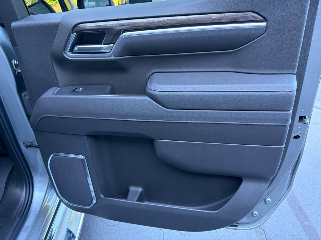 Certified 2026 Chevrolet Silverado 1500 LTZ w/ LTZ Premium Package AWD/4WD image 13