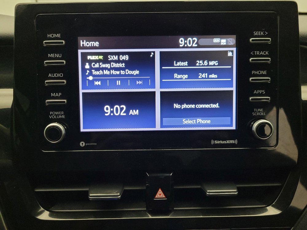 Used 2022 Toyota Camry SE image 25
