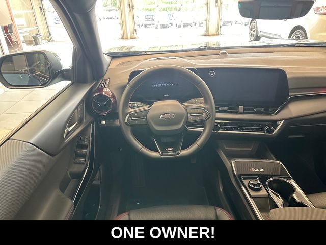 Used 2025 Chevrolet Equinox RS w/ Safety and Technology Package AWD/4WD image 2