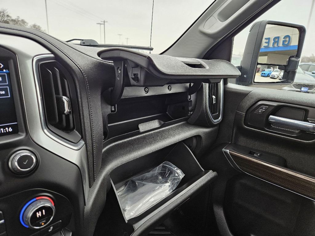 Used 2021 Chevrolet Silverado 1500 RST w/ Z71 Off-Road Package AWD/4WD image 19
