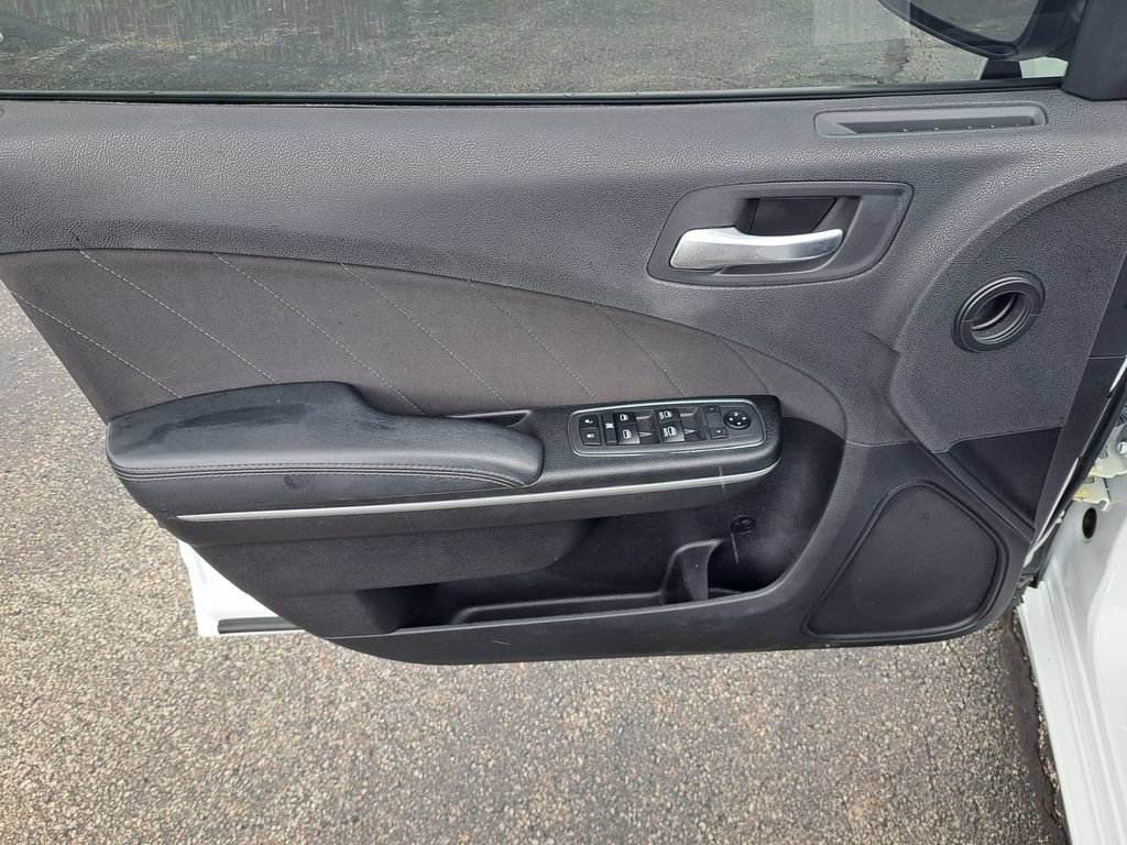 Used 2020 Dodge Charger SXT RWD image 24