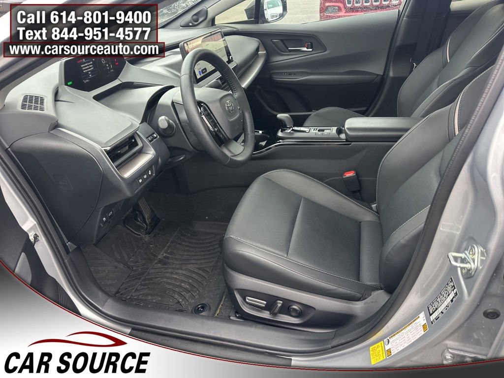 Used 2025 Toyota Prius Limited w/ Limited Premium Package image 14