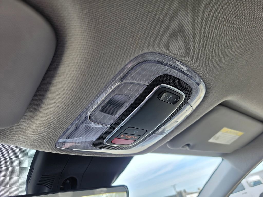 Used 2024 Hyundai Elantra SEL FWD image 7