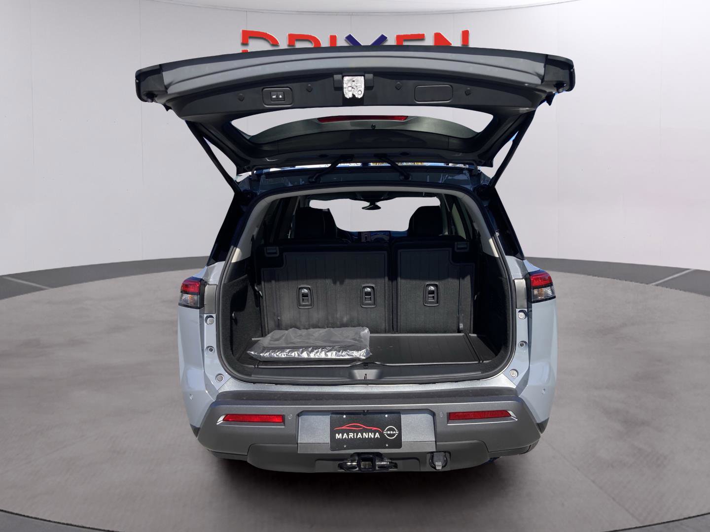 New 2026 Nissan Pathfinder Platinum image 33