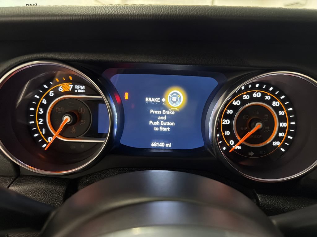 Used 2021 Jeep Wrangler Unlimited Sahara AWD/4WD image 16
