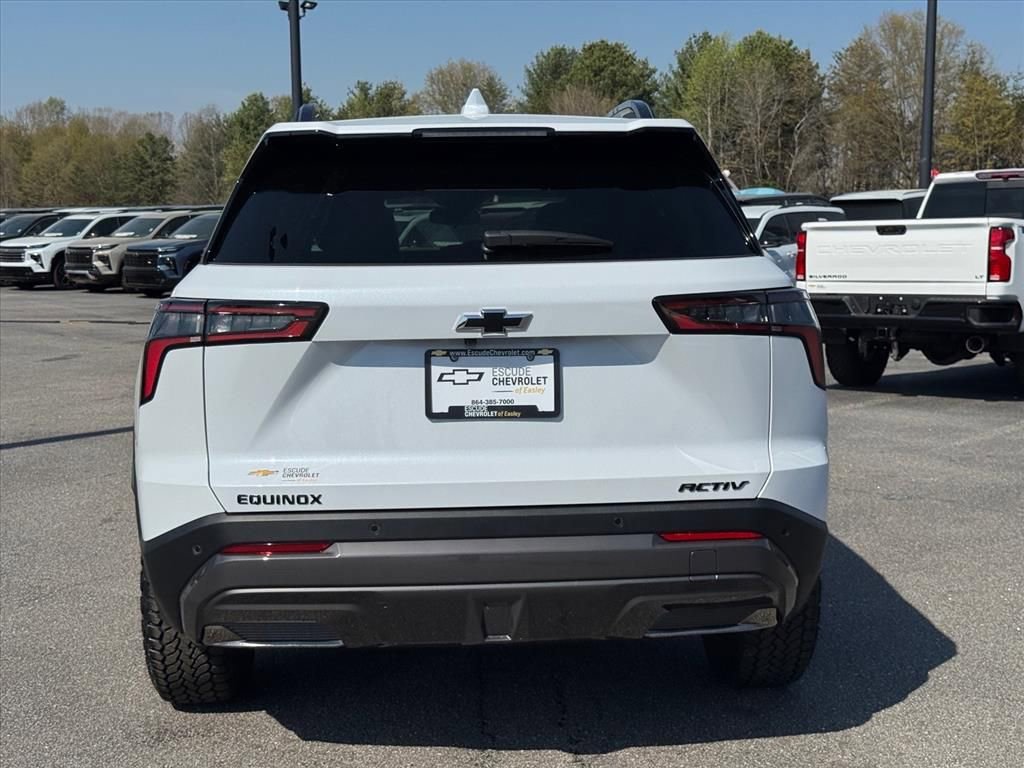 New 2026 Chevrolet Equinox ACTIV FWD image 4