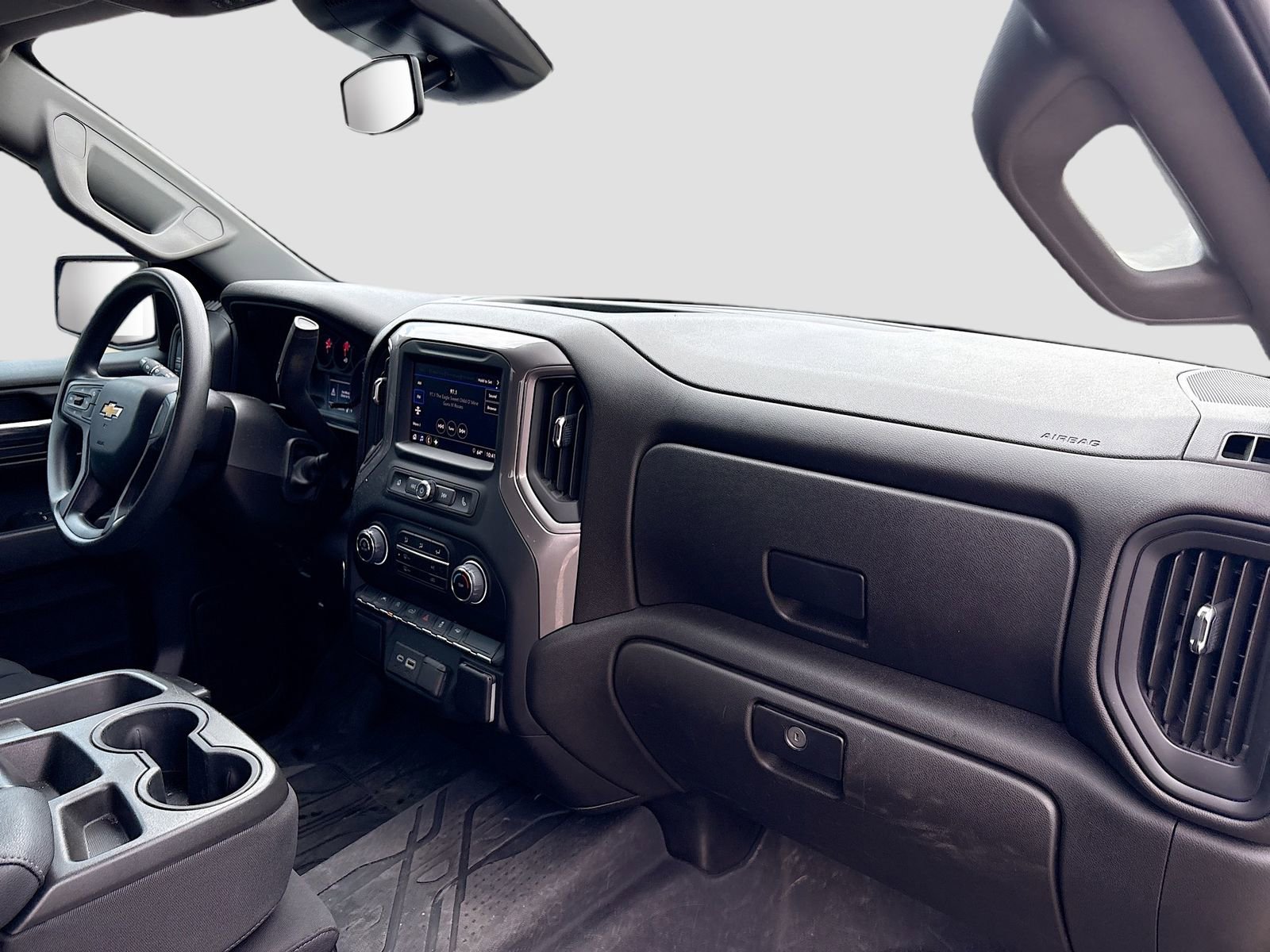 Used 2024 Chevrolet Silverado 1500 Custom w/ LPO, Dark Essentials Package image 28