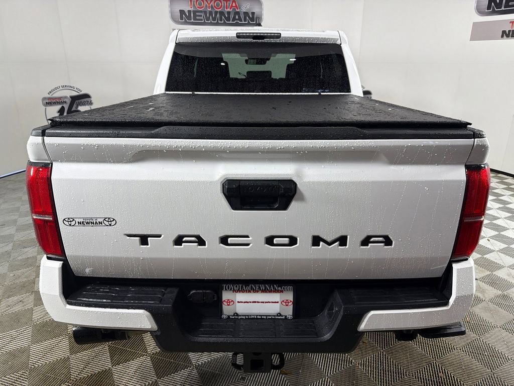 Used 2025 Toyota Tacoma TRD Sport RWD image 4