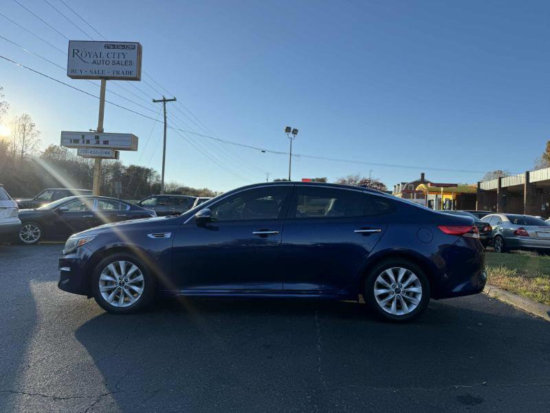 Used 2017 Kia Optima LX image 8