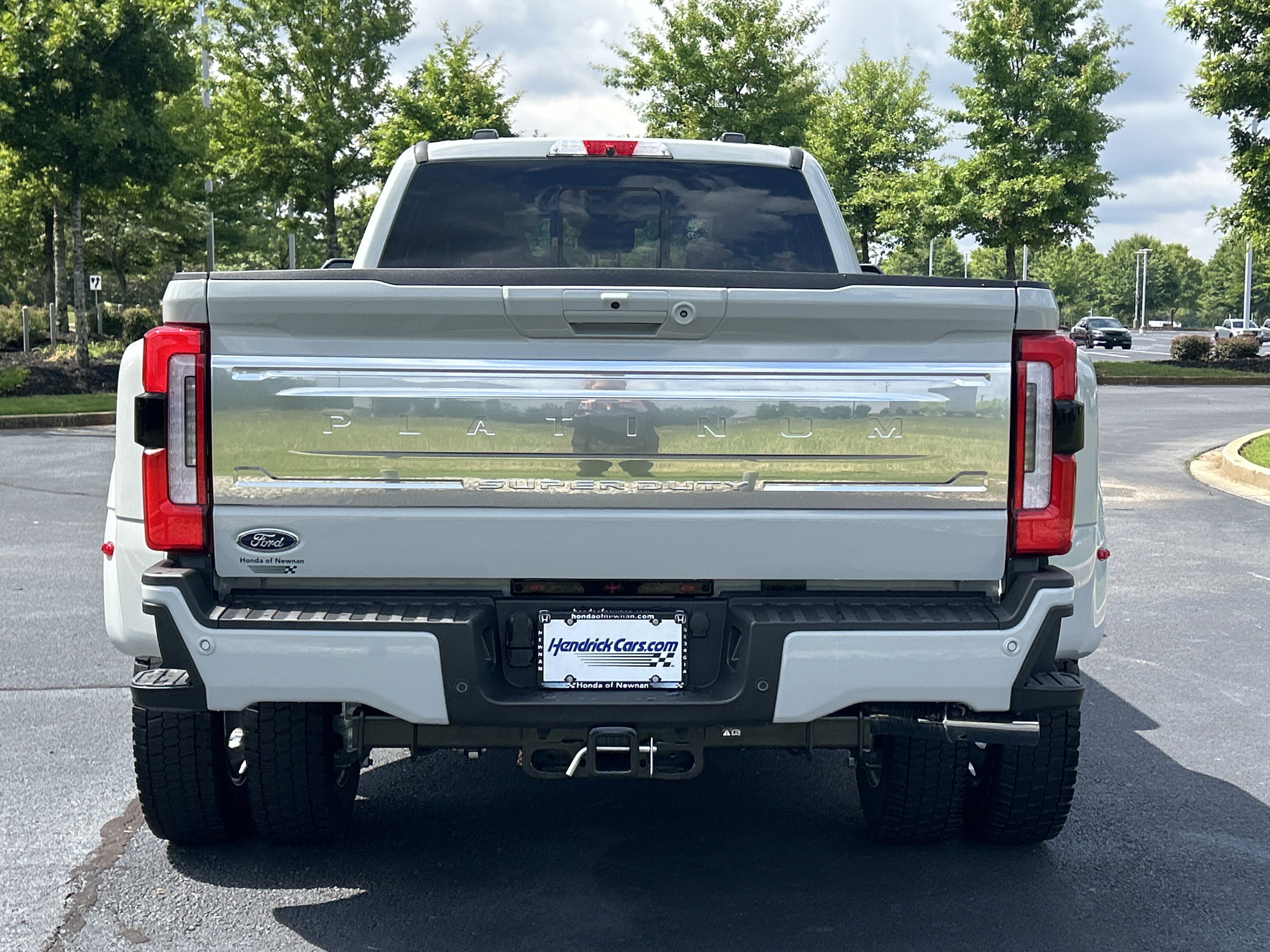 Used 2026 Ford F450 Platinum w/ Platinum Plus Package AWD/4WD image 8