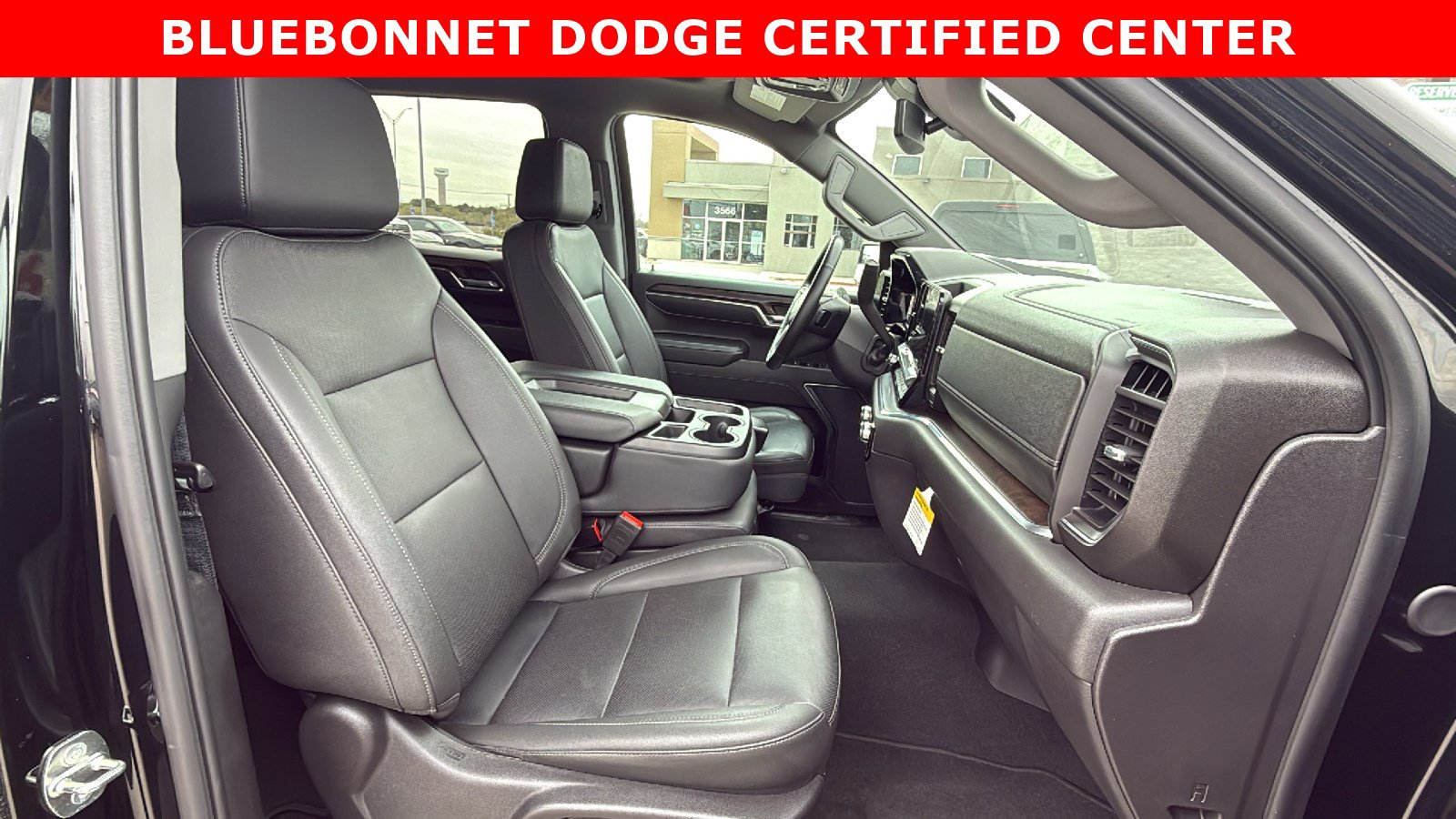 Used 2024 GMC Sierra 1500 SLT image 28