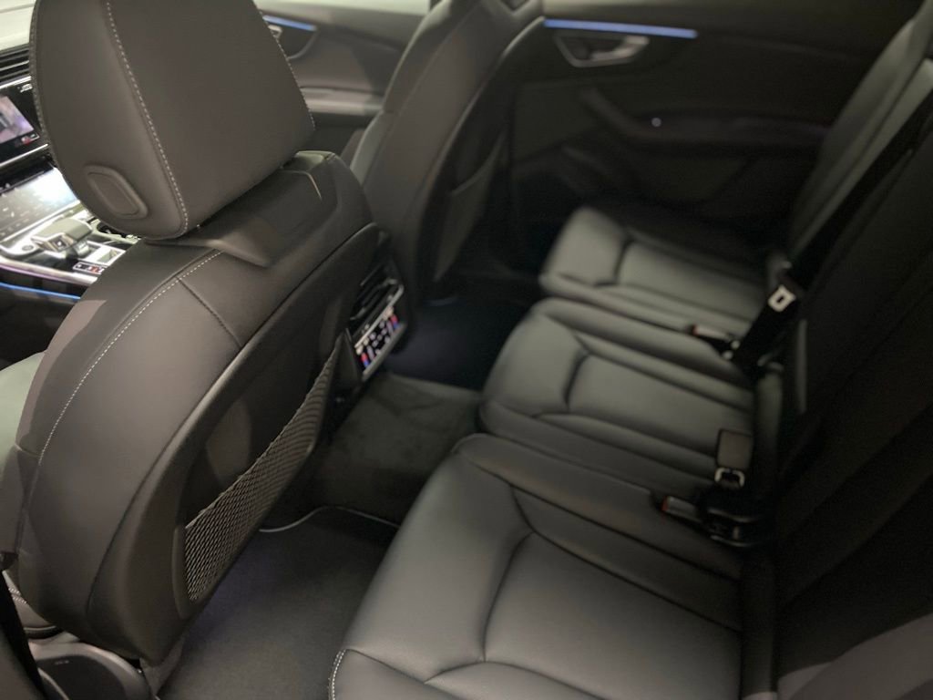 New 2026 Audi Q7 3.0T Premium Plus image 5