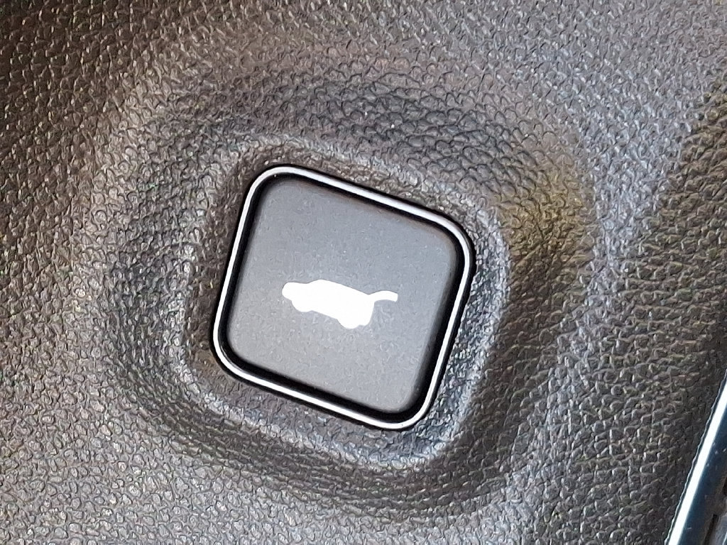 Certified 2024 Acura MDX SH-AWD image 28