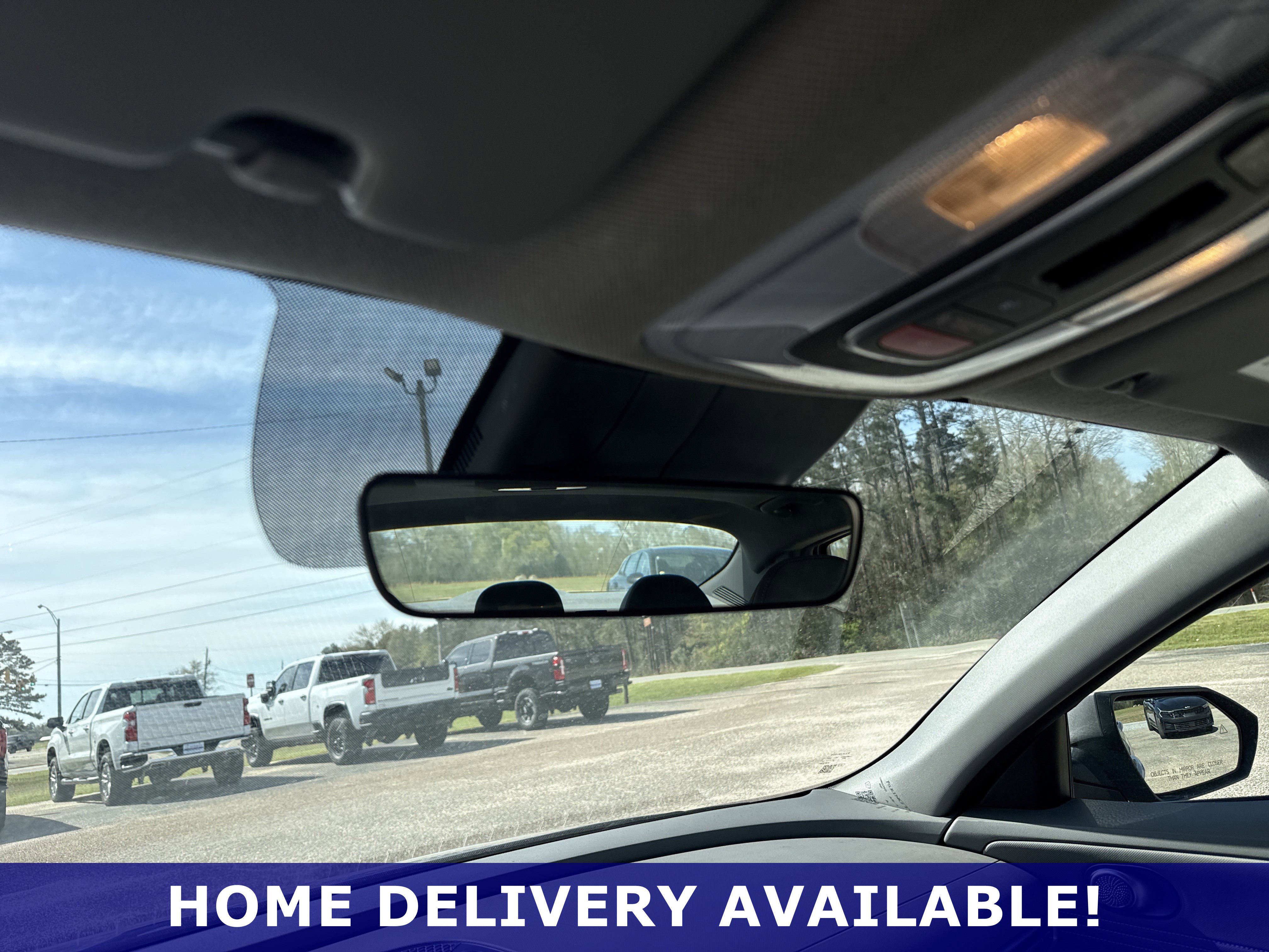 Used 2025 Hyundai Elantra SEL image 16