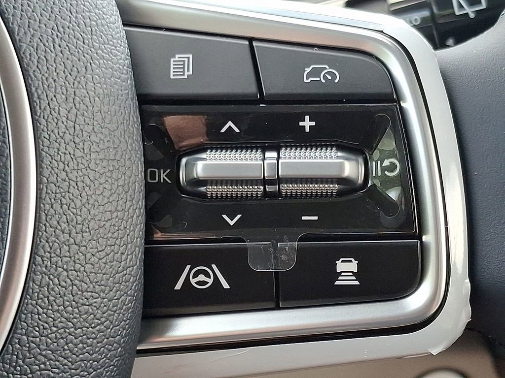 New 2026 Kia Carnival EX image 17