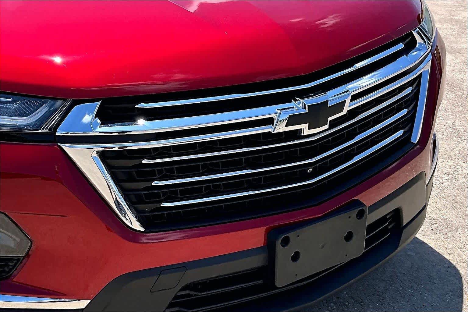 Used 2023 Chevrolet Traverse LT FWD image 27