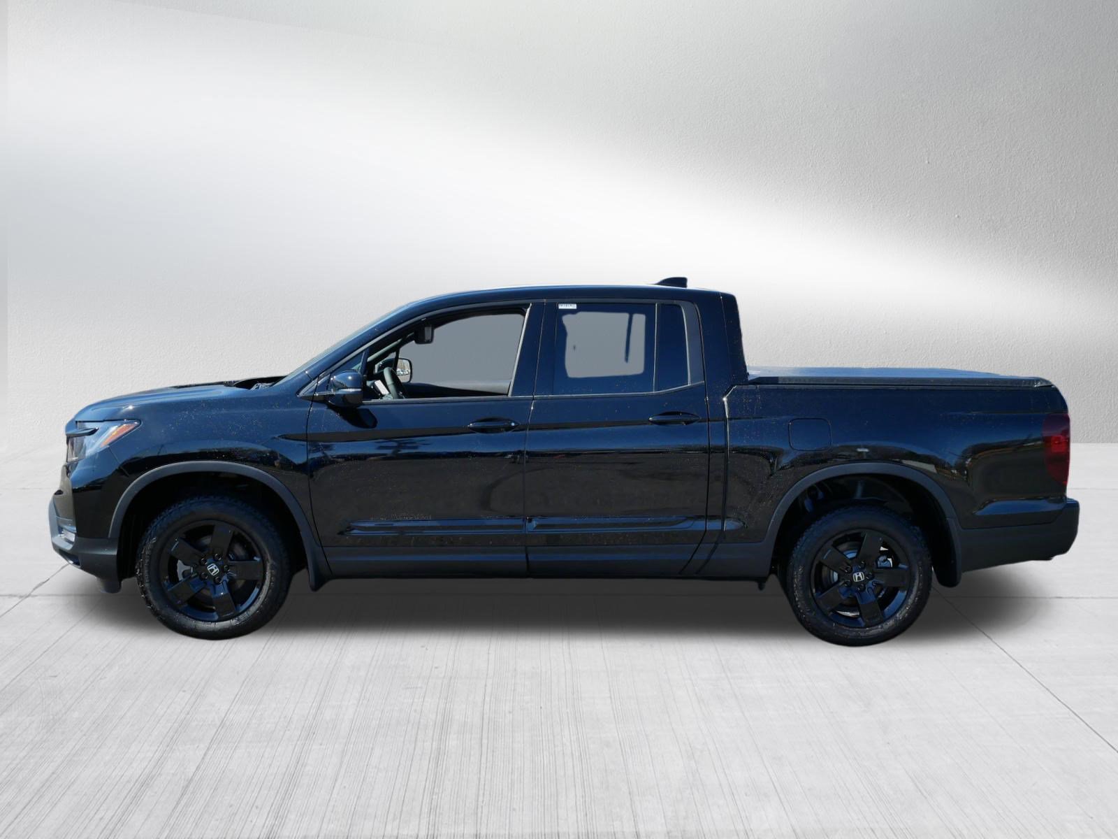 Certified 2026 Honda Ridgeline Black Edition image 4