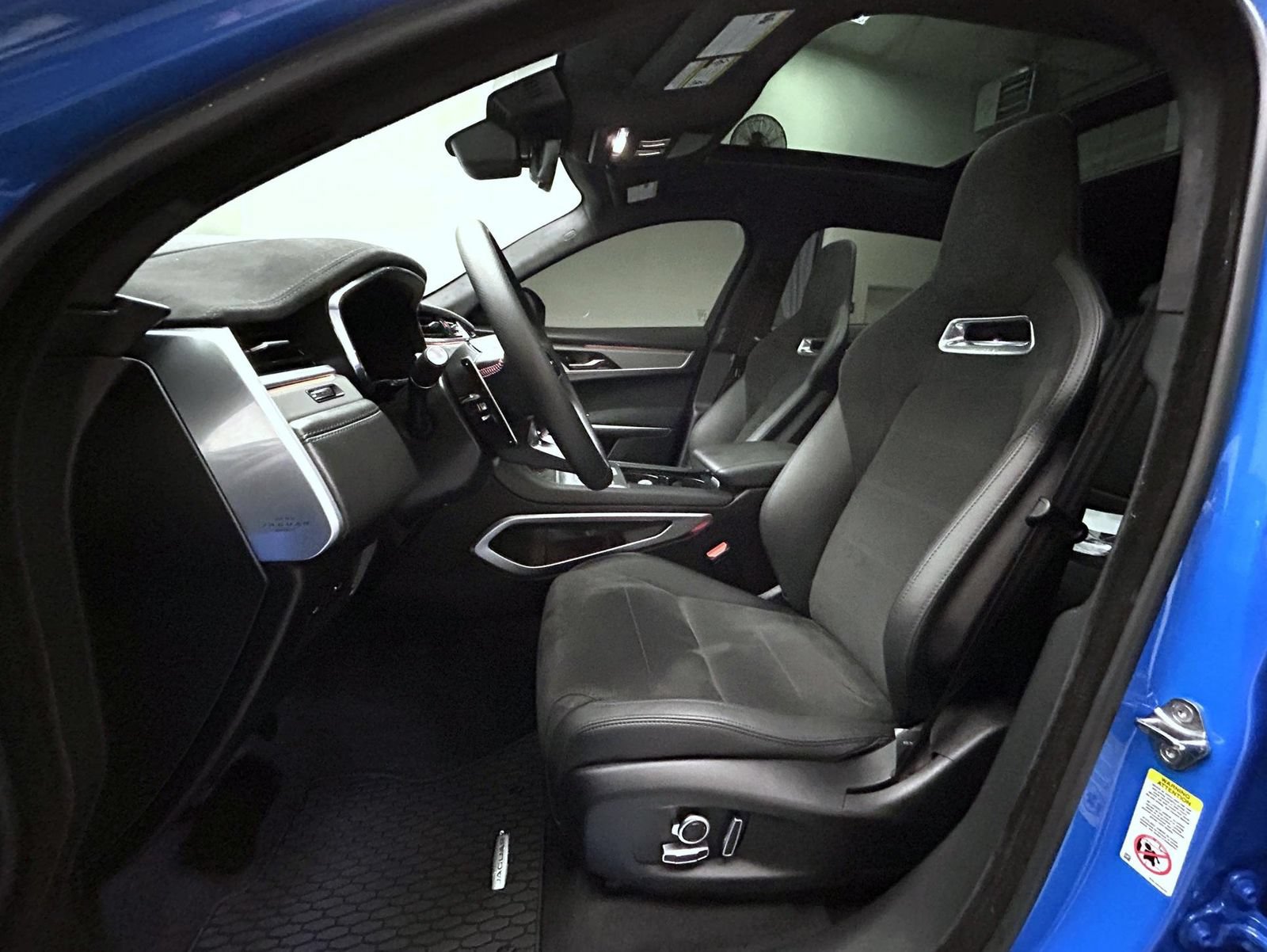 Used 2026 Jaguar F-PACE SVR AWD/4WD image 10