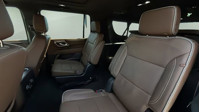 Certified 2023 Chevrolet Suburban High Country image 20