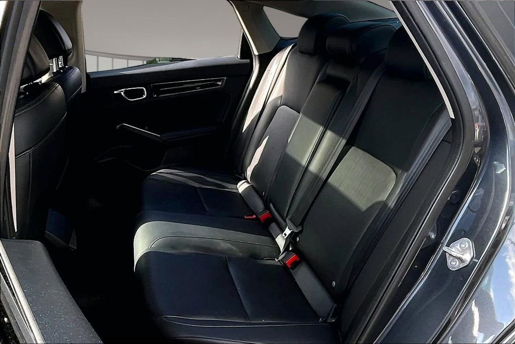 Used 2022 Honda Civic Touring image 20