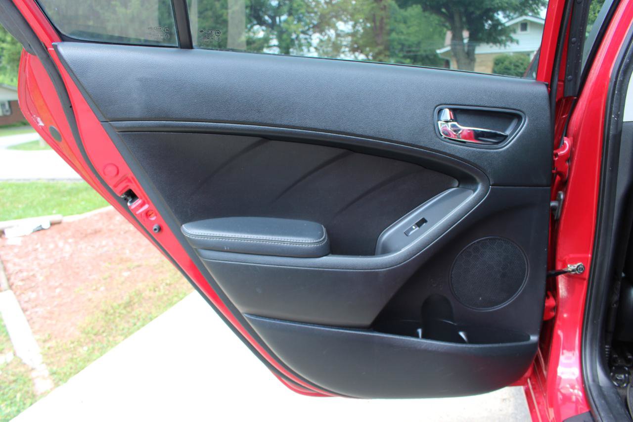 Used 2016 Kia Forte EX w/ EX Premium Package FWD image 28