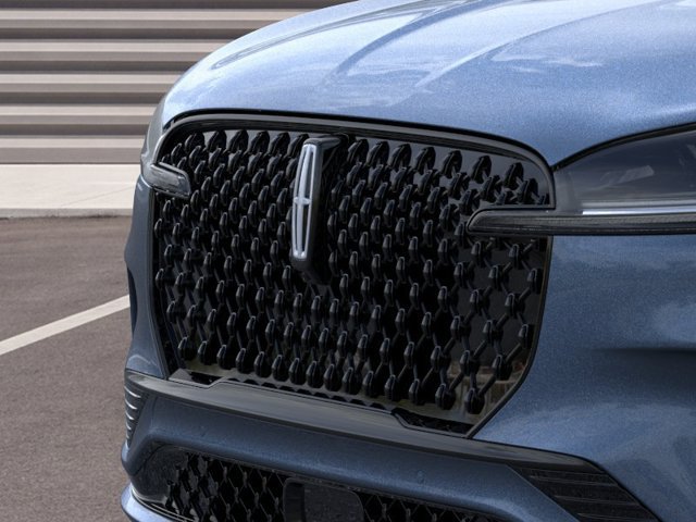New 2026 Lincoln Aviator Reserve w/ Jet Appearance Package RWD image 17