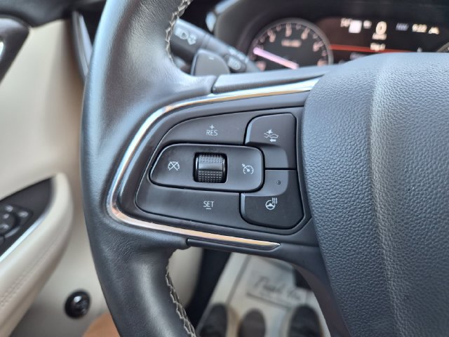 Used 2023 Buick Envision Avenir FWD image 22