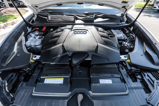 Used 2019 Audi Q8 Premium w/ Convenience Package AWD/4WD image 71