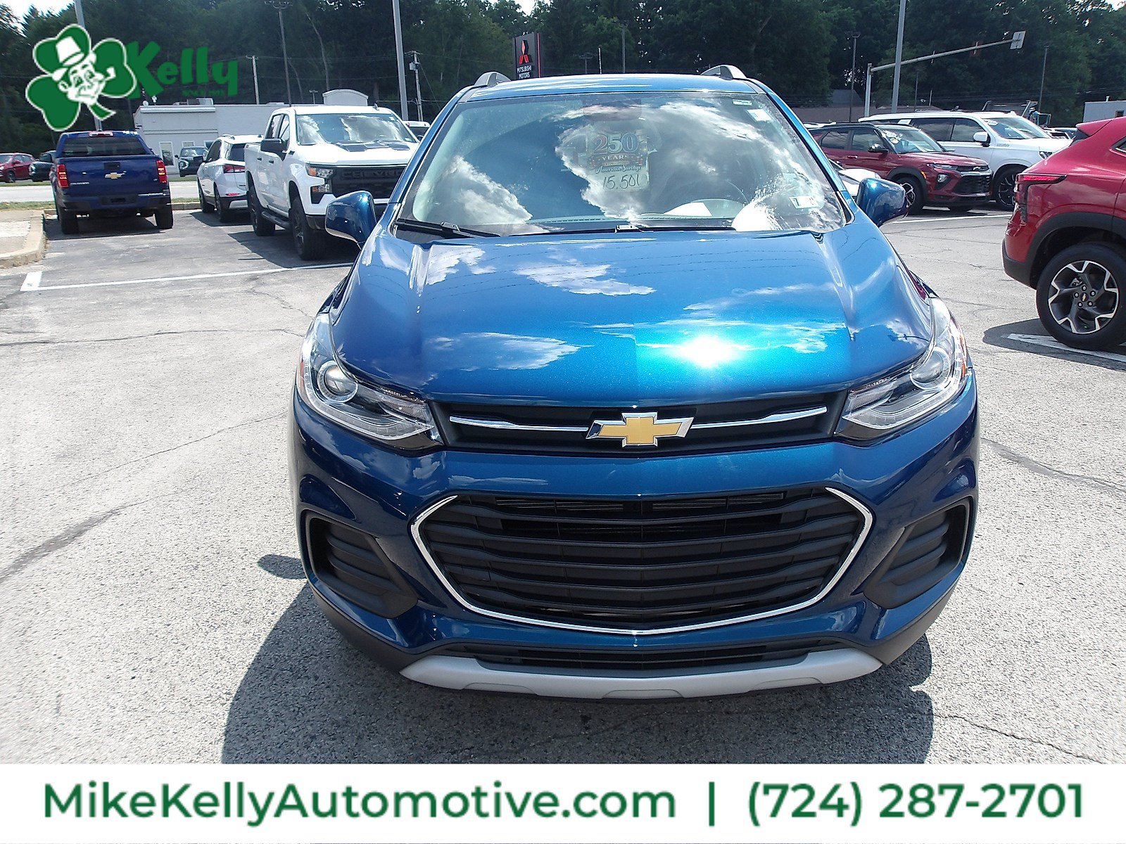 Used 2019 Chevrolet Trax LT w/ LPO, Protection Package AWD/4WD image 2
