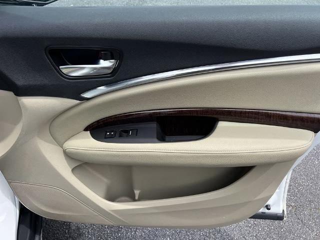 Used 2018 Acura MDX w/ Tech & Entertainment Packag FWD image 14