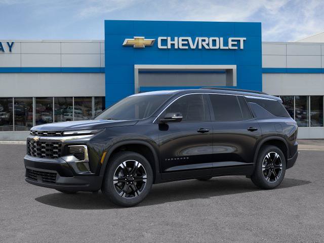New 2027 Chevrolet Traverse LT AWD/4WD image 2