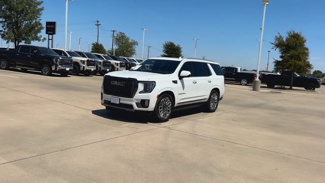 Used 2023 GMC Yukon Denali Ultimate AWD/4WD image 5