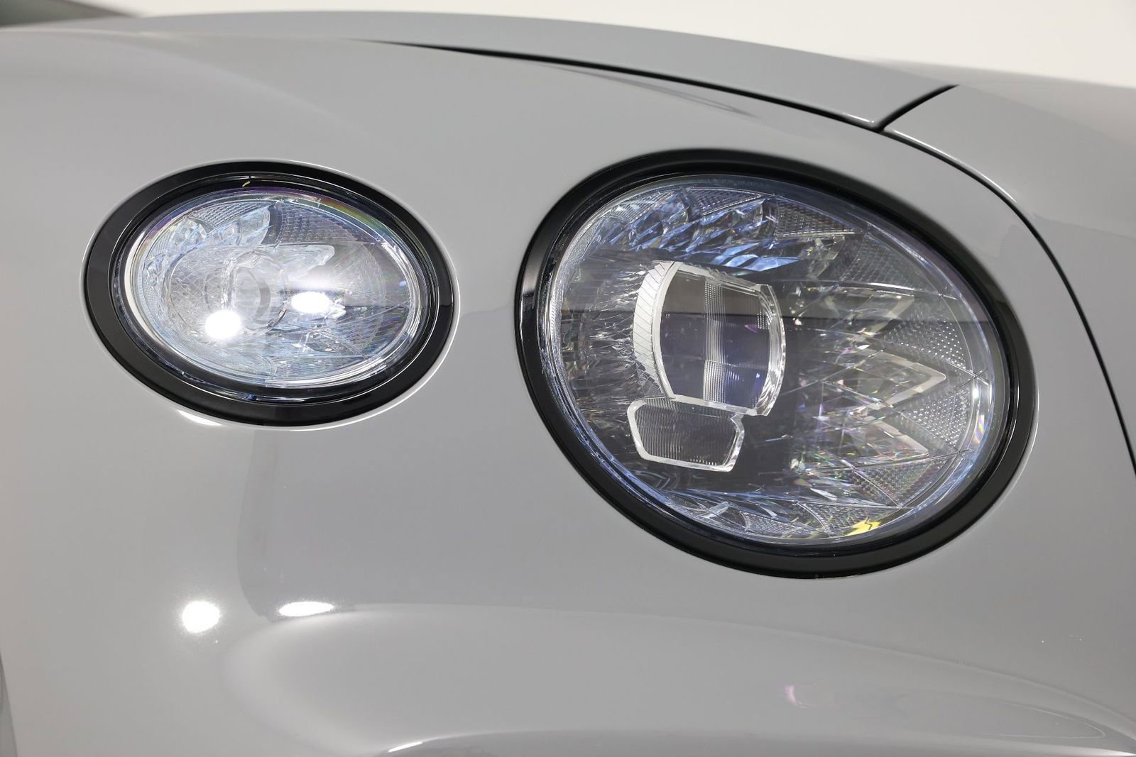 Certified 2023 Bentley Flying Spur S V8 AWD/4WD image 13