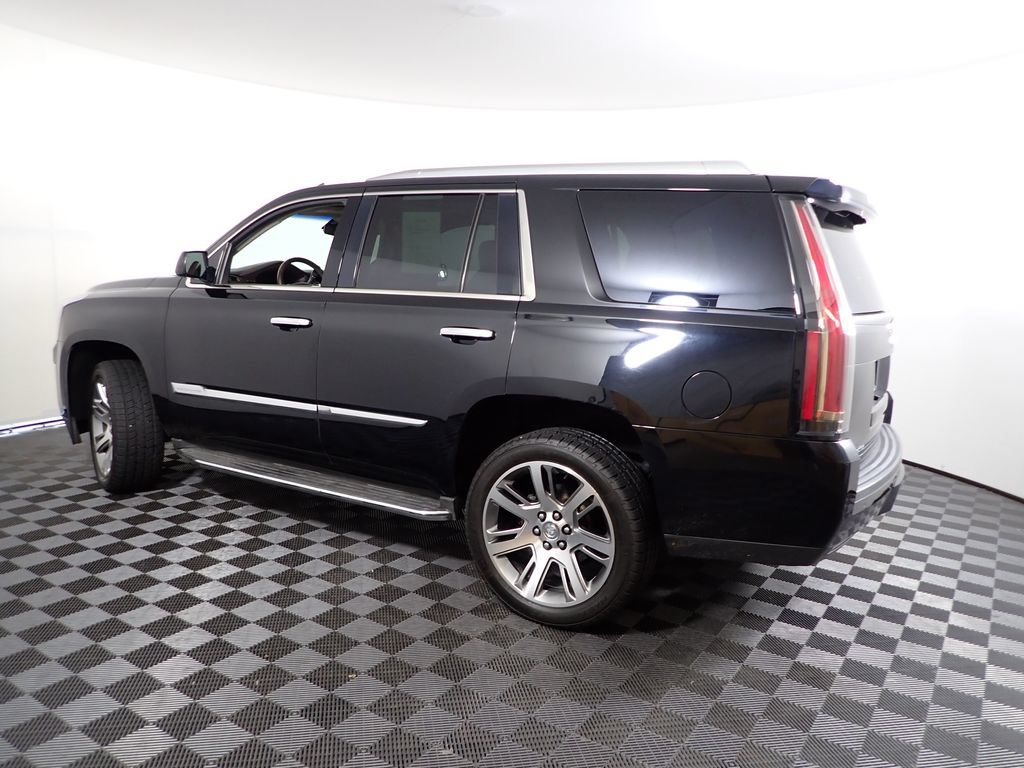 Used 2015 Cadillac Escalade Luxury AWD/4WD image 13