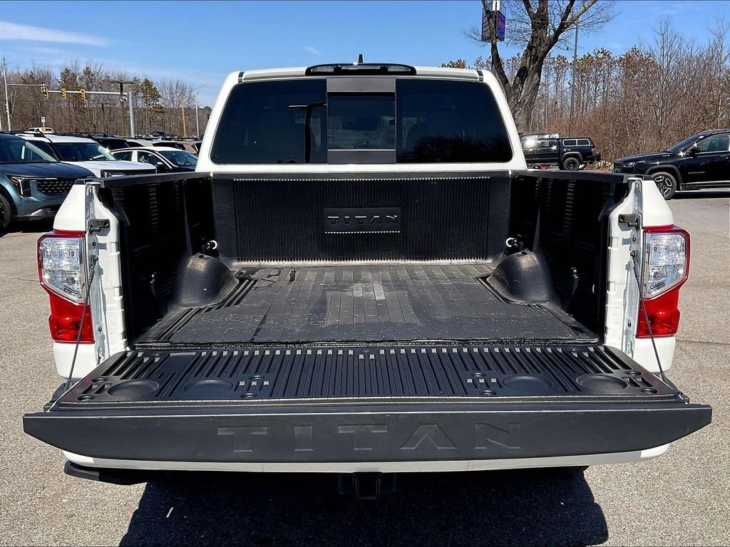 Used 2024 Nissan Titan SV w/ Accessory Utility Package AWD/4WD image 33