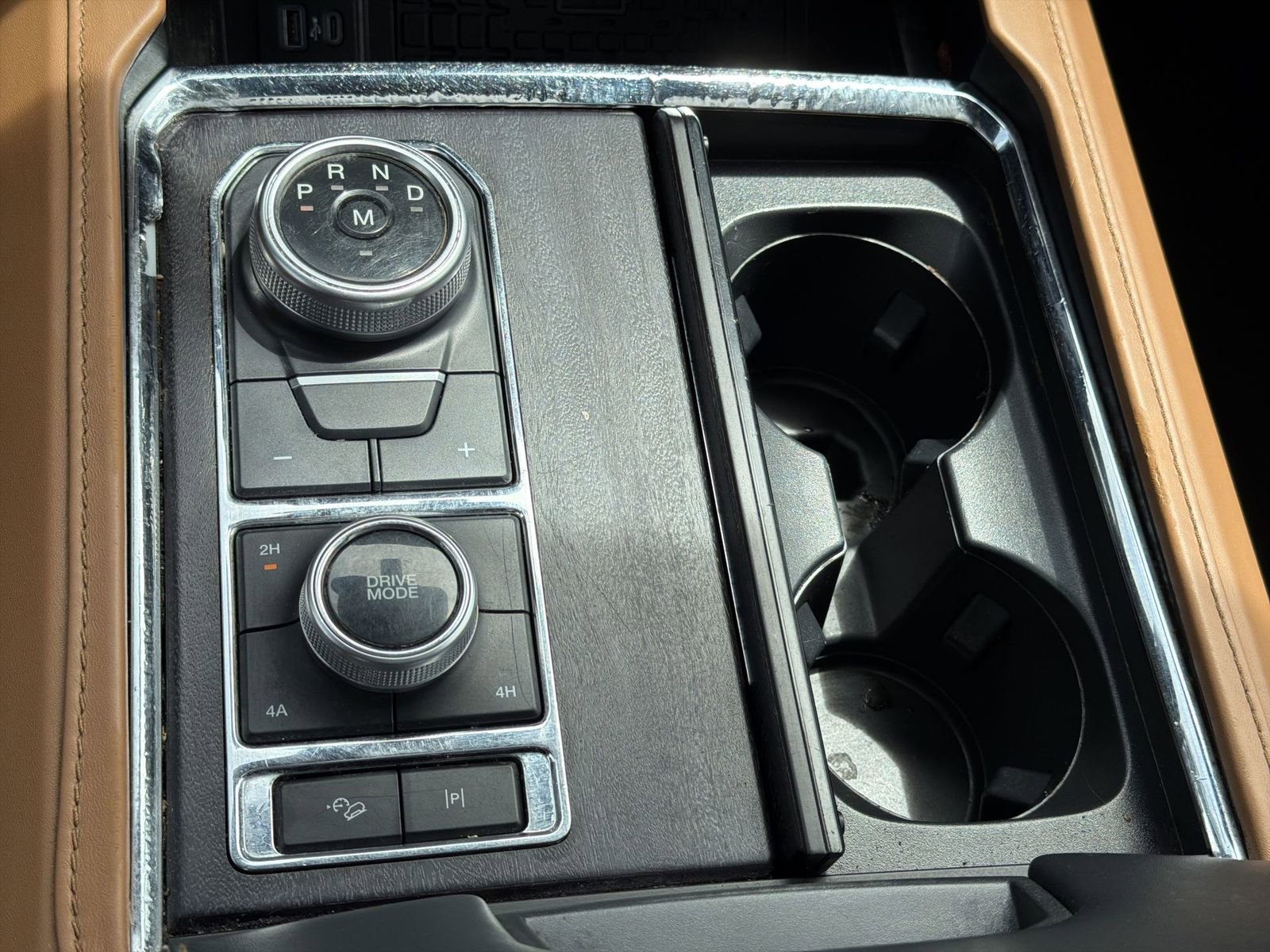 Used 2022 Ford Expedition Max Platinum AWD/4WD image 16