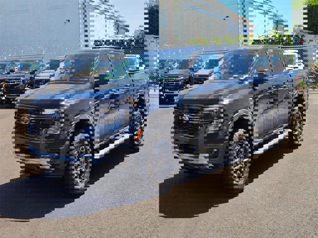 New 2025 Ford Ranger XLT w/ Trailer Tow Package