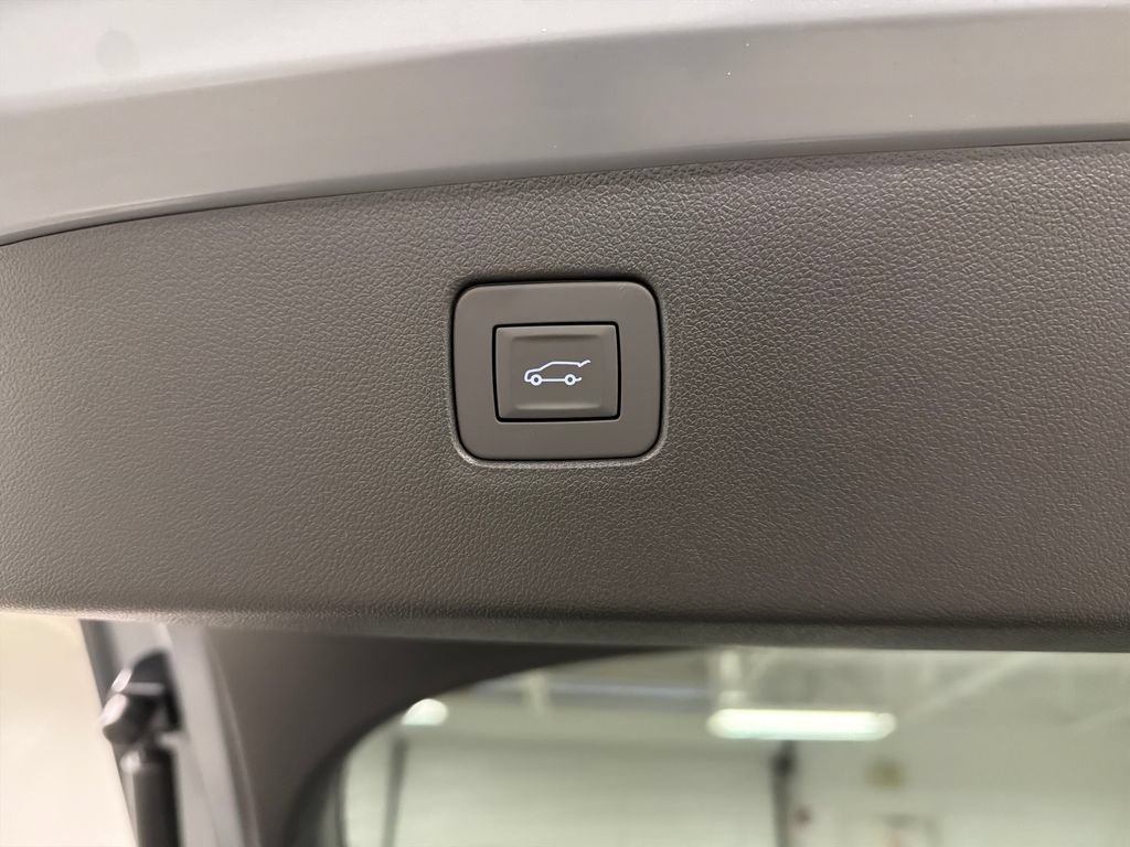 New 2026 Buick Envista Sport Touring w/ Convenience I Package FWD image 16
